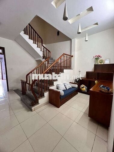 Cho thuê nhà nguyên căn mặt tiền hòa cường DN