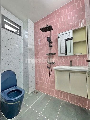 Gấp chủ gửi bán nhà đang cho thuê 12tr/th đường Nguyễn Cửu Phú SHR