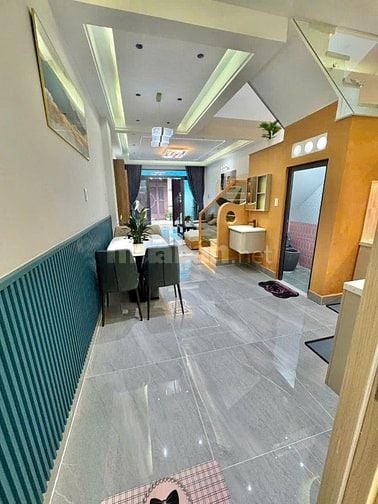 Gấp chủ gửi bán nhà đang cho thuê 12tr/th đường Nguyễn Cửu Phú SHR