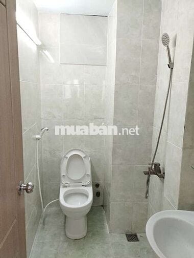 Cho thuê nhà trọ trung tâm quận 4