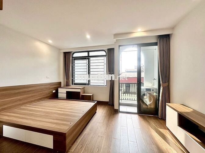 CĂN HỘ 1N1K BAN CÔNG FULL NỘI THẤT SIÊU RỘNG NGAY VINCOM TRẦN DUY HƯNG