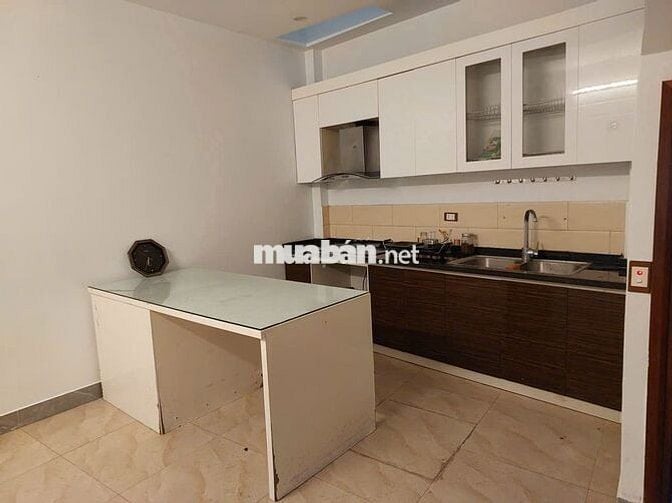 CHO THUÊ NHÀ 5 TẦNG LÀM VĂN PHÒNG NGÕ 133 HOA BẰNG, YÊN HÒA, CẦU GIẤY