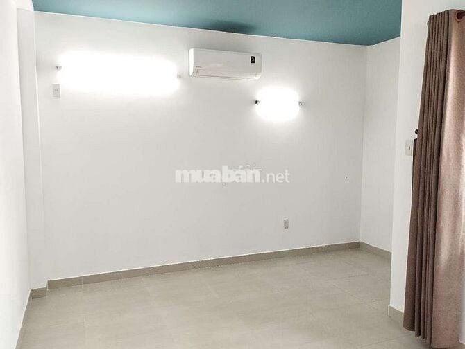 Cho thuê nhà trọ trung tâm quận 4