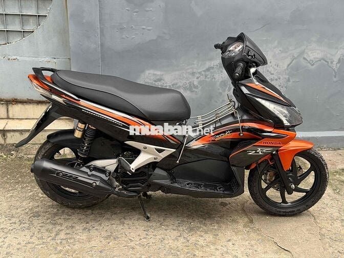 xe air blade 110 Fi up thái cần bán