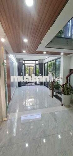 TRƯỜNG CHINH 222M2 - CẠNH CỘNG HOÀ 5 TẦNG BỀ THẾ -  TẶNG NỘI THẤT XỊN