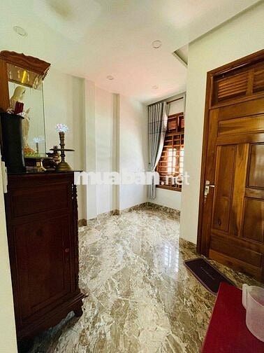 Nhà đẹp 3 tầng 3 mê nội thất gỗ sang trọng, thông ra Yên Thế - Bắc Sơn