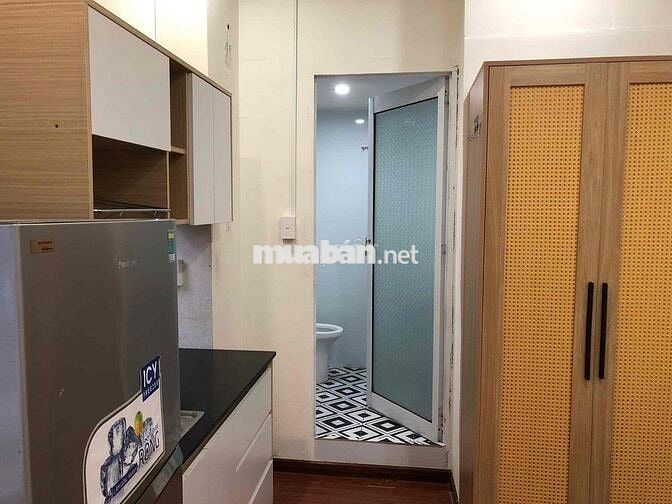 CĂN HỘ CỬA SỔ TRỜI FULL NỘI THẤT 182 NGUYỄN THƯỢNG HIỀN