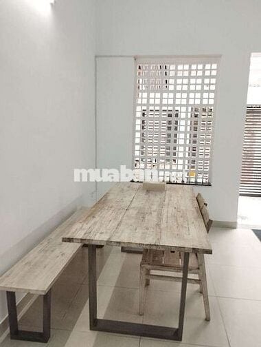 Cho thuê nhà trọ trung tâm quận 4