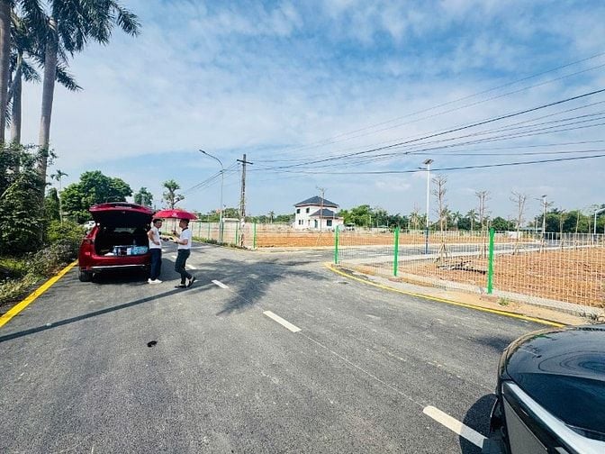 Bán 102m2 đất ngay cạnh Tái định Cư Phú Cát