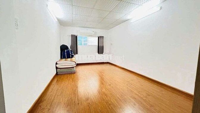 Phòng trọ full nội thất Quận 1