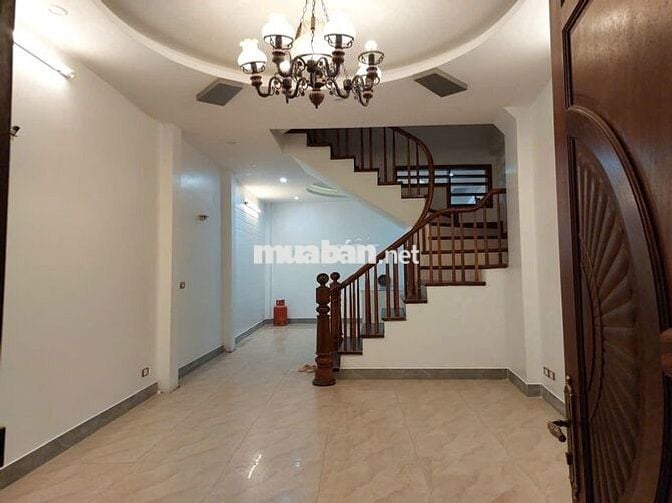 CHO THUÊ NHÀ 5 TẦNG LÀM VĂN PHÒNG NGÕ 133 HOA BẰNG, YÊN HÒA, CẦU GIẤY