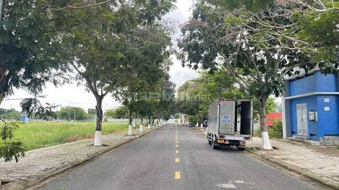 ĐẤT NỀN QUẬN 9 VỊ TRÍ VÀNG HƯỞNG TRỌN HỆ SINH THÁI VINHOMES - SỔ SẴN 