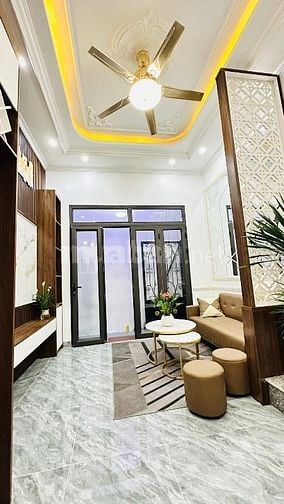 Cc bán nhà mới Đầm Trấu 35m, 5 tầng, ful đồ 7.5 tỷ