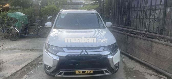Mitsubishi Outlander 2021