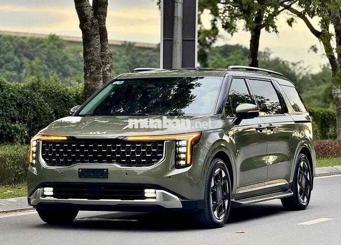 Kia Carnival 2025 Signature 2.2D