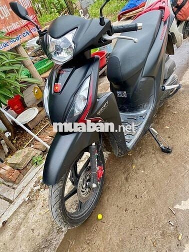 Xe nhà ko dùng đến cần bán ko nhận tin nhắn