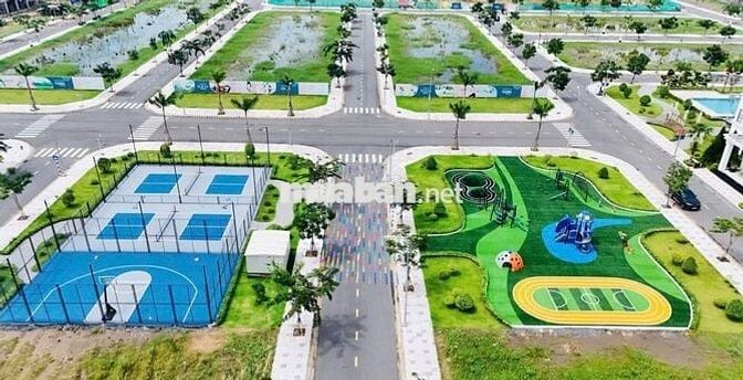 Bán lô đất 80m2 giá 1 tỷ 5 ngay bệnh viện đa khoa Tâm Anh, Bến Lức