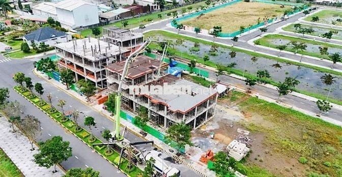 Bán lô đất 80m2 giá 1 tỷ 5 ngay bệnh viện đa khoa Tâm Anh, Bến Lức