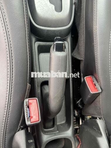 VinFast Fadil Đỏ 5 chỗ