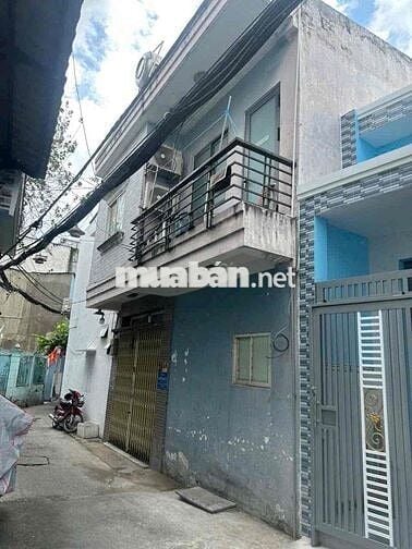 cần bán nhà hẻm 176 nguyen thị phập Q7 DT 5,1 x 13 giá 6,1 bớt loc