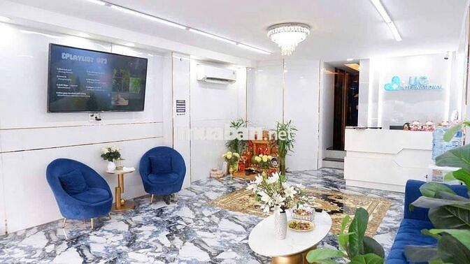 NGANG 5M - TRỆT 6 LẦU SÀN SUỐT CÓ THANG MÁY - MẶT TIỀN NHÀ ỐP KÍNH