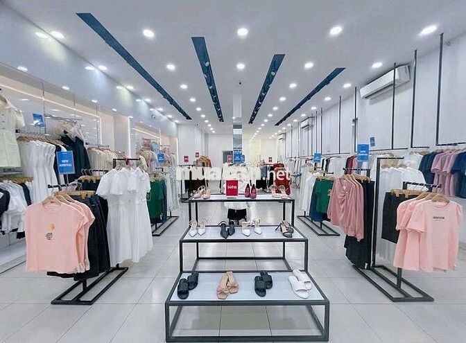 Cho Thuê Nhà Mặt Tiền: Quang Trung P8, Gò Vấp_DT:- Diện tích: 7m x 30m