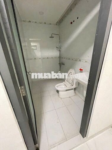 Cho Thuê Nhà Mặt Tiền Dương Quảng Hàm, P5,Gò Vấp- Diện tích : 5m x 20m