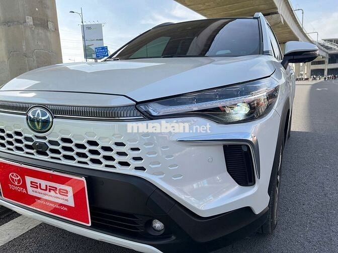 Corolla Cross 2024 1.8HEV - Trắng Ngọc Trai