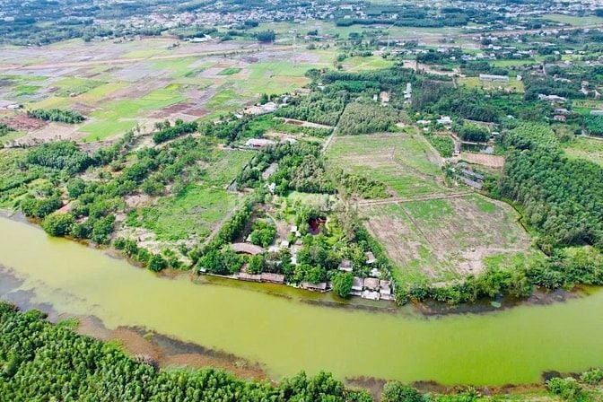 Đất thổ nhà vườn Nhơn Trạch giá rẻ 5,9TY/1900M, oto.SR chính chủ.NGỘP