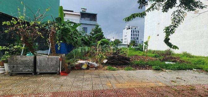 Cho thuê đất làm kho, xưởng, thời gian thuê dài hạn