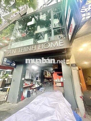 Nhà mặt tiền 2 tầng vip Hoà Bình (3,6m x 2o m) q11 tiện kd -cho thuê