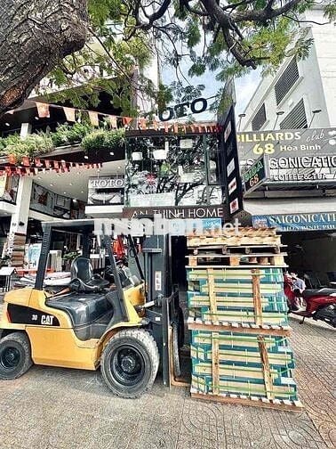 Nhà mặt tiền 2 tầng vip Hoà Bình (3,6m x 2o m) q11 tiện kd -cho thuê