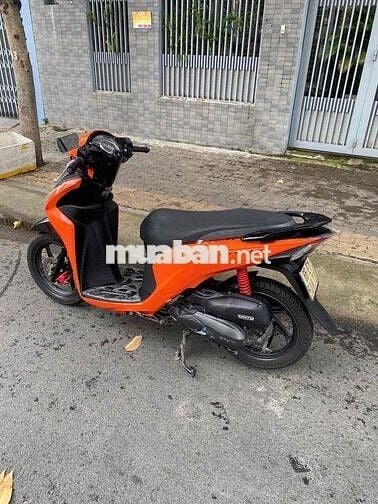 Cầm đồ bán thanh lý : chiếc tay ga Honda Vision 12