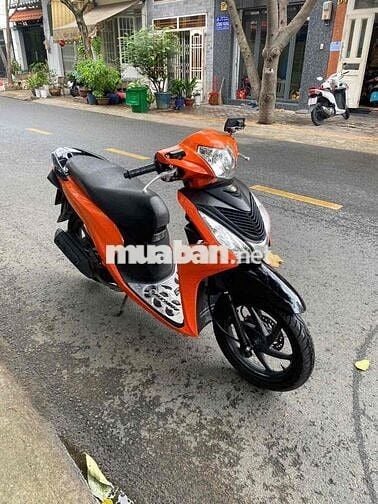 Cầm đồ bán thanh lý : chiếc tay ga Honda Vision 12