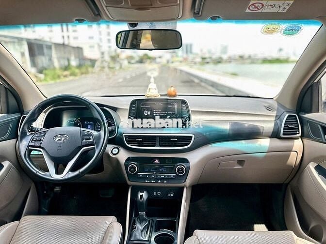 Hyundai Tucson 2020 máy xăng số tự động