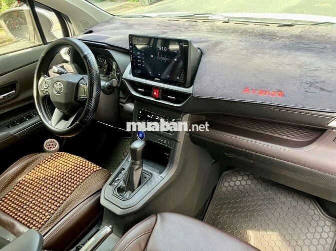Bán xe Toyota AVANZA số tự động SX 2022 90%new
