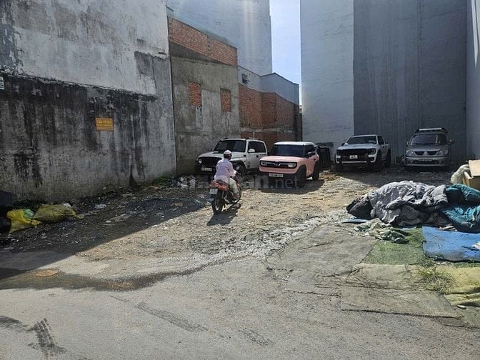 Bán đất MT ngay ngã 3 Phan Văn Trị và Nguyễn Khuyến 5x21=107m2 GPXD 1 