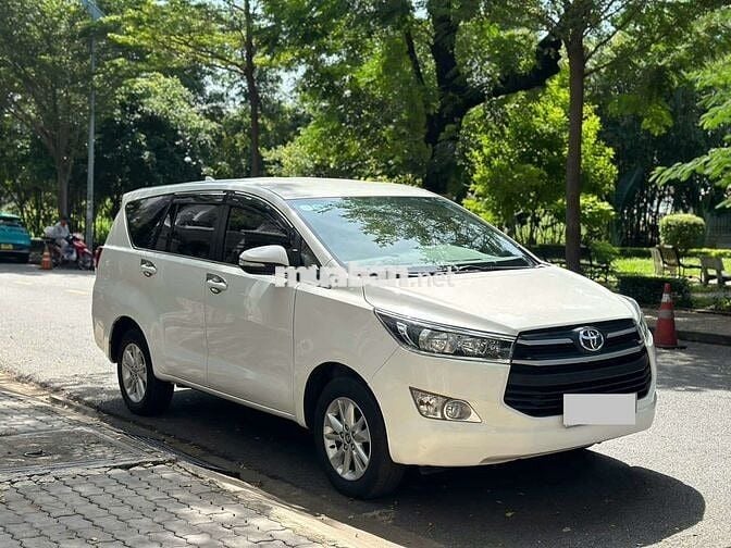 Toyota Innova 2017 2.0G 68.000 km