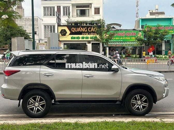 Toyota Fortuner 2.4L 2020 Dầu Số tự động