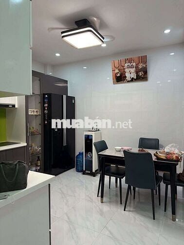 🏡 BÁN NHÀ 4 TẦNG + 1 TUM KIỆT Ô TÔ – BÌNH THAN, SƠN TRÀ
📍 Vị trí