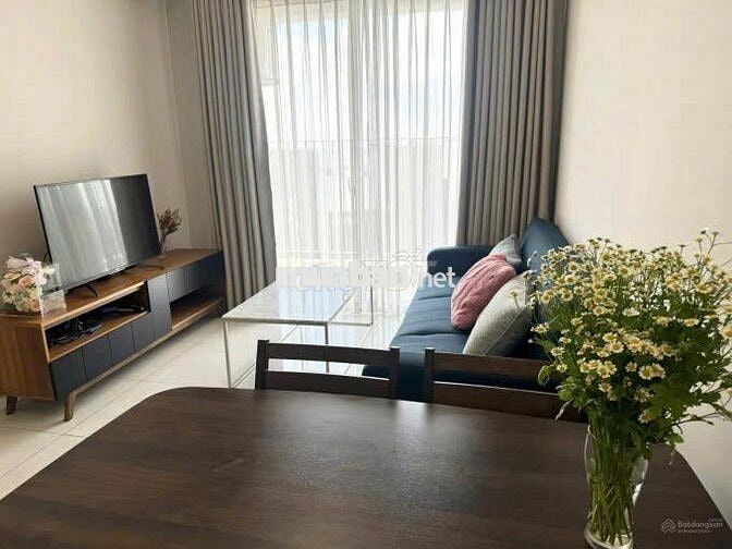 Cần bán căn hộ Golden Mansion, 2PN 2WC, giá 3 tỷ 8. DT 54m2, sổ riêng