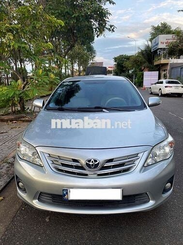 Toyota Corolla Altis 2013 1.8G AT - 120000 km