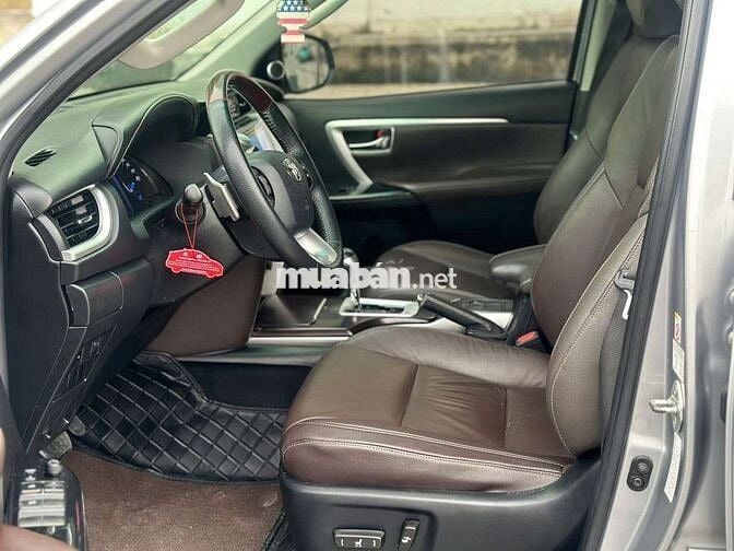 Toyota Fortuner 2.4L 2020 Dầu Số tự động