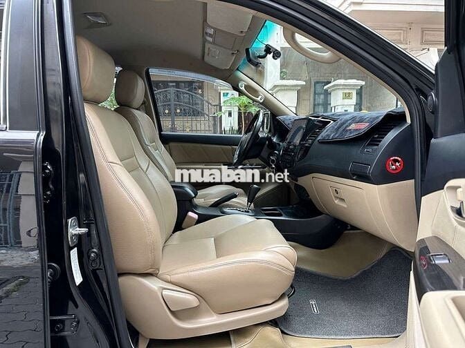Toyota Fortuner 2015 2.7V Đen 100.000