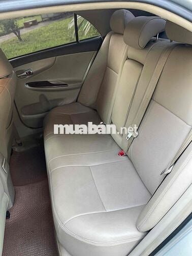 Toyota Corolla Altis 2013 1.8G AT - 120000 km