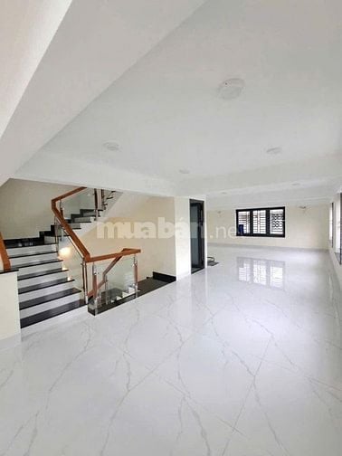 Cho thuê nhà mới xây -diện tích 7 x 20 Trệt lững ,2 lầu,sân thượng Giá