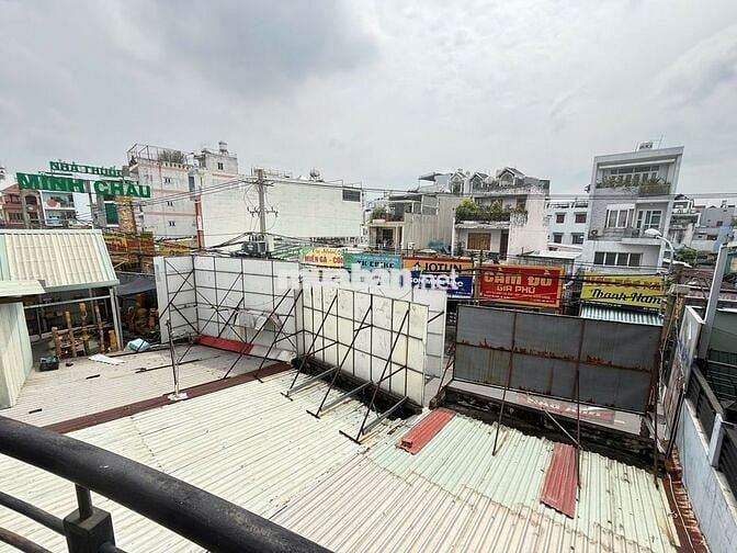 Bán nhà mặt tiền đường Phạm Văn Chiêu tiện kinh doanh mua bán .