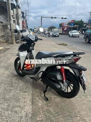 Honda SH Mode 2025 Xám 606 km