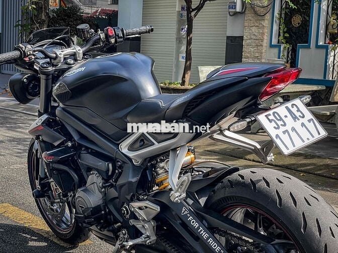 Triumph Street Triple 765RS 2018 Đen 8500 km