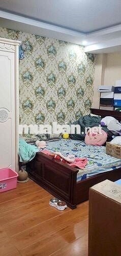 Nhà mặt tiền 4 tầng Hồng Bàng( 6,2m x 14m) q11 vị trí sầm uất